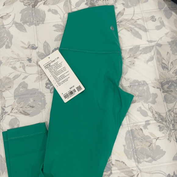 Lululemon leggings - Picture 1 of 3